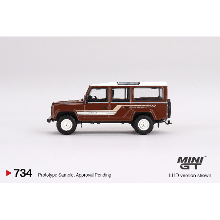 Land Rover Defender 110 1985 County Station Wagon Russet Brown RHD Mini GT 1/64 - MGT00734 - R