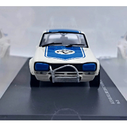Nissan Skyline 2000 GT-R Racing KPGC10 #29 blanc/bleu Kyosho 1/43 - kyo3026A